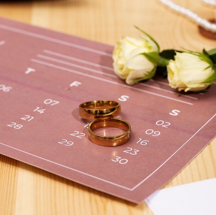 vue-papeterie-mariage-elegante-luxueuse-ressources-planification_23-2150166901